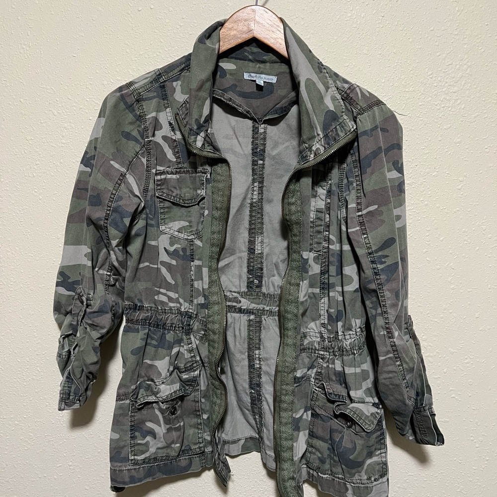 Charlotte Russe | M | Camo